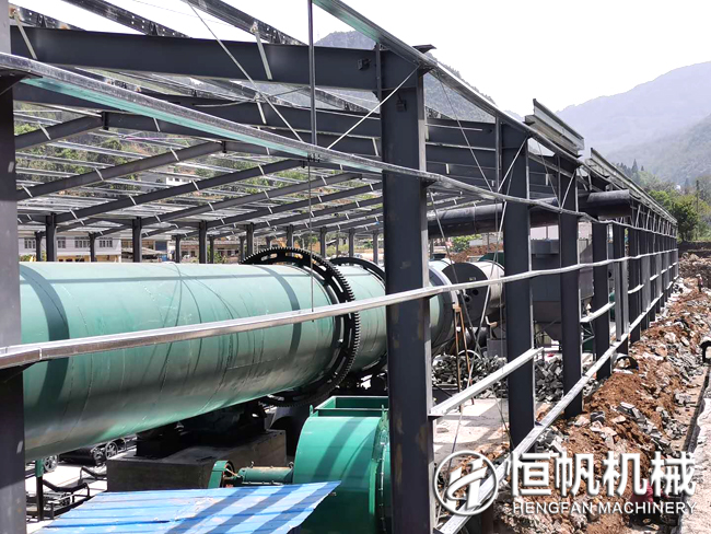 復(fù)工復(fù)產(chǎn),年產(chǎn)十五萬噸雞糞有機(jī)肥生產(chǎn)設(shè)備助力貴州肥料廠區(qū)建設(shè)(圖5) 貴州有機(jī)肥設(shè)備
